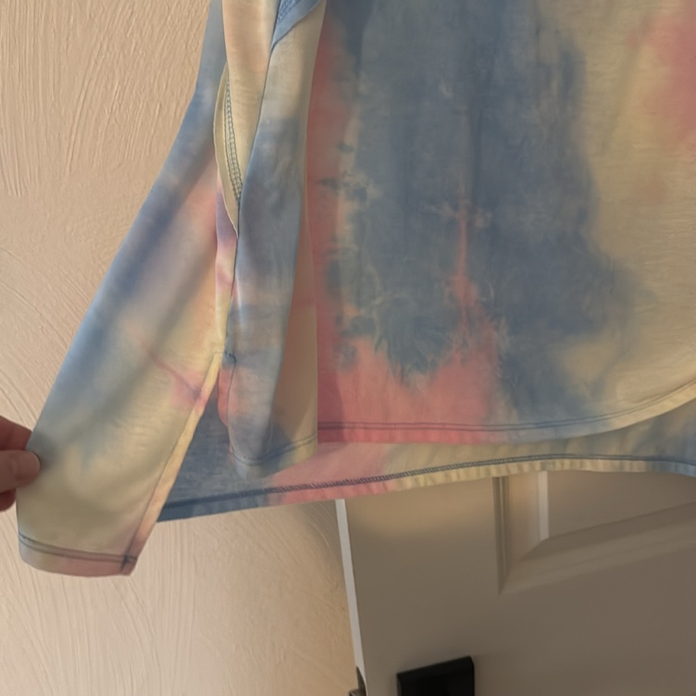 Oversized T-Shirt - Picture 3 of 4